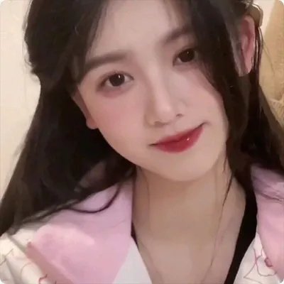 黄阿丽：小眼镜蛇